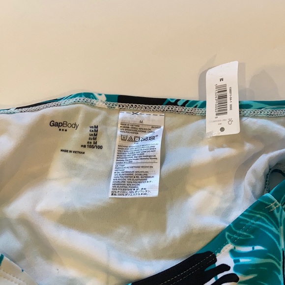 Gap Tankini Swimsuit Top and Bottom - Picture 9 of 10